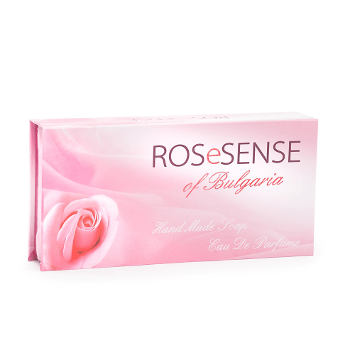 Biofresh Rose of Bulgaria Geschenkset "Rose Sense of Bulgaria" | 92,1 g Biofresh Rose of Bulgaria Geschenkset "Rose Sense of Bulgaria" bestehend aus 2x Seife und einem Parfum von Biofresh aus Bulgarien.